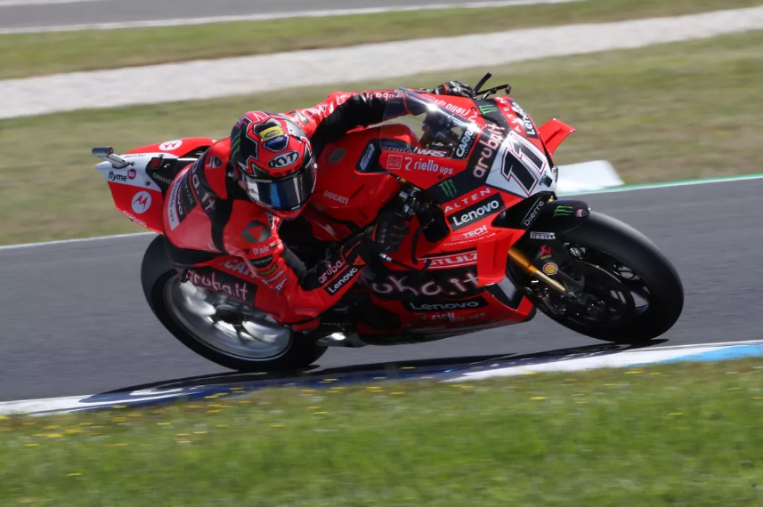 WSBK Phillip Island Superpole: Bulega pole'de, Toprak ikinci, Bahattin 18.